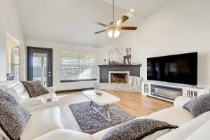 Family-Friendly Ocean Springs Home Grill, Hot Tub - Gulf Park Estates