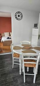 Maisonnette cosy avec extérieur