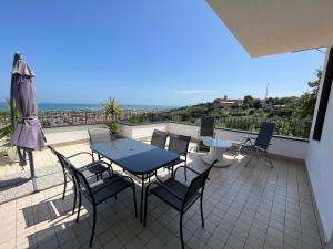 Villa Lida Apartment, in collina con ampio terrazzo e vista mare