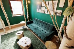 SECRET HIDEAWAYS Wood Lodge mit Kinderzimmer Messe l City l Flughafen l Hbf