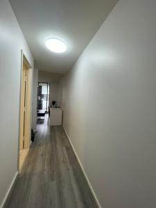 Entire 2 bedrooms Security Apartment