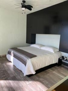 Loft hermoso entre el bosque, vista al Lago.