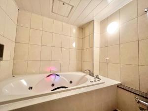 SKY Lmine Takeo LOVEHOTEL