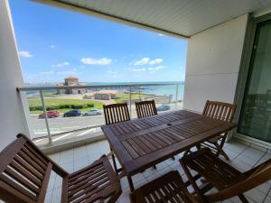 T2 avec terrasse, 500m de la plage, Les Sables-dOlonne - FR-1-92-896