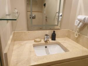 Mangroovy - 1BR Shiny Ground Floor