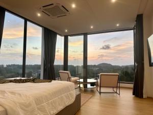 Ocean Hills - Villa A - BangTao Layan 6 bedrooms