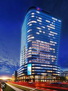 Hanza Tower Sky Pool & Jacuzzi & Sauna