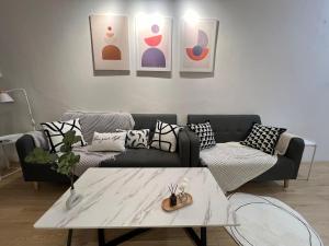 DeMUJI 4BR 10PAX 3Min to ECM KCM, PS4