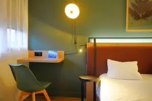 牟罗兹 - 伊尔扎克拿破仑钟楼酒店 - 索西姆