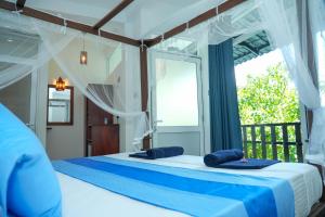 Oceans Eye Apartments