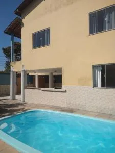 Casa com Piscina - Antônio Cipriano