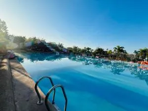 Suannamphukradueng &Suansook Resort - 春丕