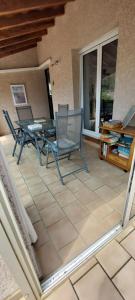 Maisons de vacances Sainte Marie la mer : Villa independante, plage a pied a 250 m : photos des chambres