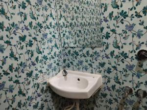 HOTEL OLIVIA AND RESORT