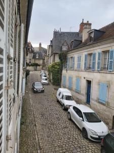 Appartements Le Baldaquin quartier cathedrale-marais : photos des chambres