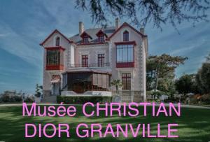 Maisons de vacances Bien etre a la campagne : Maison 3 Chambres