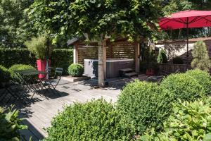 Villas Le Logis des Pres Verts Villa avec Jacuzzi Privatif : photos des chambres