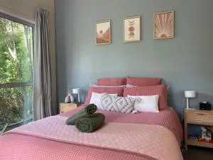 The Willow Guest Suite - Taieri Mouth