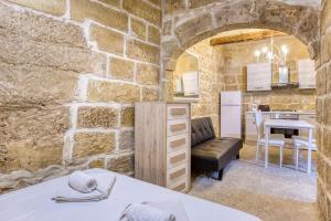 The Blue Village Suites by 360 Estates