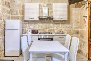 The Blue Village Suites by 360 Estates