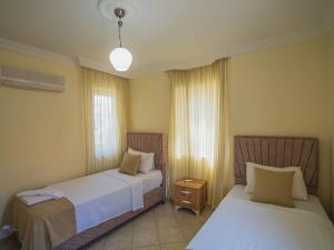 Çalışta Denize Sıfır 8 Kişilik Villa Pearl 4