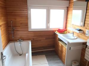 Maisons d'hotes La Pause Velo gite d-etape : photos des chambres