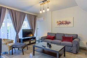 Porto Rafti Hideaway