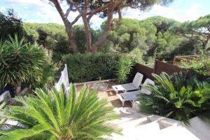 GASJOU - Golfe de St-Tropez - Gassin - Mazet pour 6 personnes dans domaine avec piscine et tennis