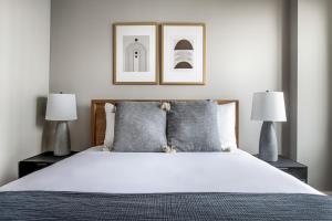 North Station 2br w wd gym nr TD Garden BOS-327A
