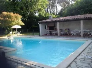 villa familiale de caractere - Allons