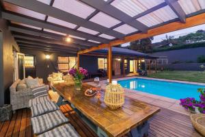 Hot Tub Haven - Back up electricity Plett