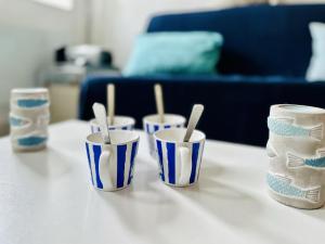 Appartements Appartement idealement situe a deux pas du port de peche ! : Appartement