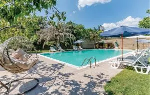 2 Bedroom Nice Apartment In Sovana - Sovana