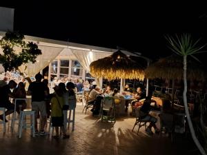 Albergo Diomedee Rooms on the Beach