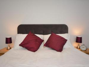 Hunter Retreat, Home from Home - Greenwich House