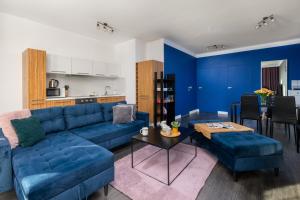 Mysterious Blue Apartment with Two Bedrooms and Balcony in Świnoujście by Renters