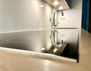 Aquarius at St. George Wharf