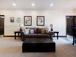 Alpine Haven Retreat Ski-In Ski-Out Oasis Pool