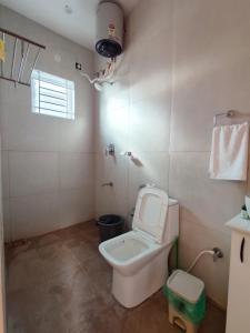 Cozy 2BHK Apartment in Vijayanagar Near Attiguppe Metro