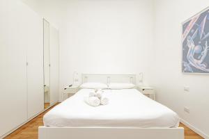 Xenia Apartments - Cozy Luminous flat near Navigli