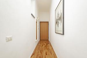 Xenia Apartments - Cozy Luminous flat near Navigli