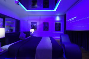 Chiic House 3 - Khách sạn tình yêu