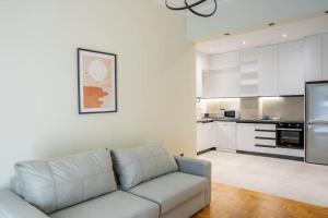 Contemporary Comfort in Athens