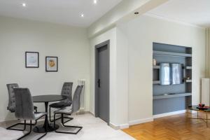 Contemporary Comfort in Athens