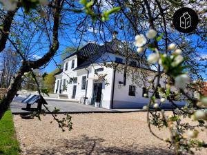 Boutique hotel MEŅĢELES PIENOTAVA