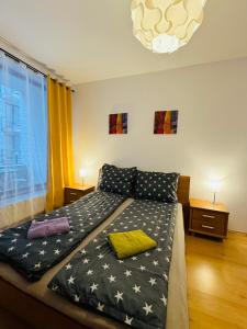 Opera Central Studio