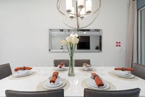 Really close to Disney! Sleeps 10 - STL116