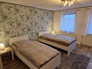 FerienwohnungMonteurunterkunft 2.0 Leopolshall