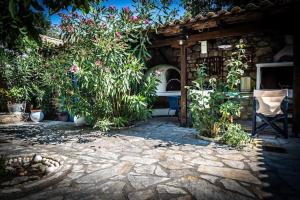 The Guesthouse Katochori