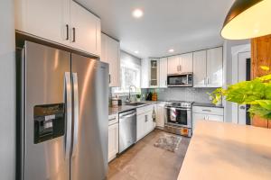 Spacious McKinney Farm Getaway with Game Room!